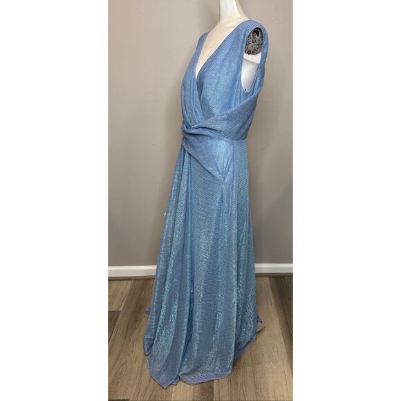 Talbot Runhof Metallic Voile Sleeveless Gown Size US 12 $1695 - Picture 5 of 9